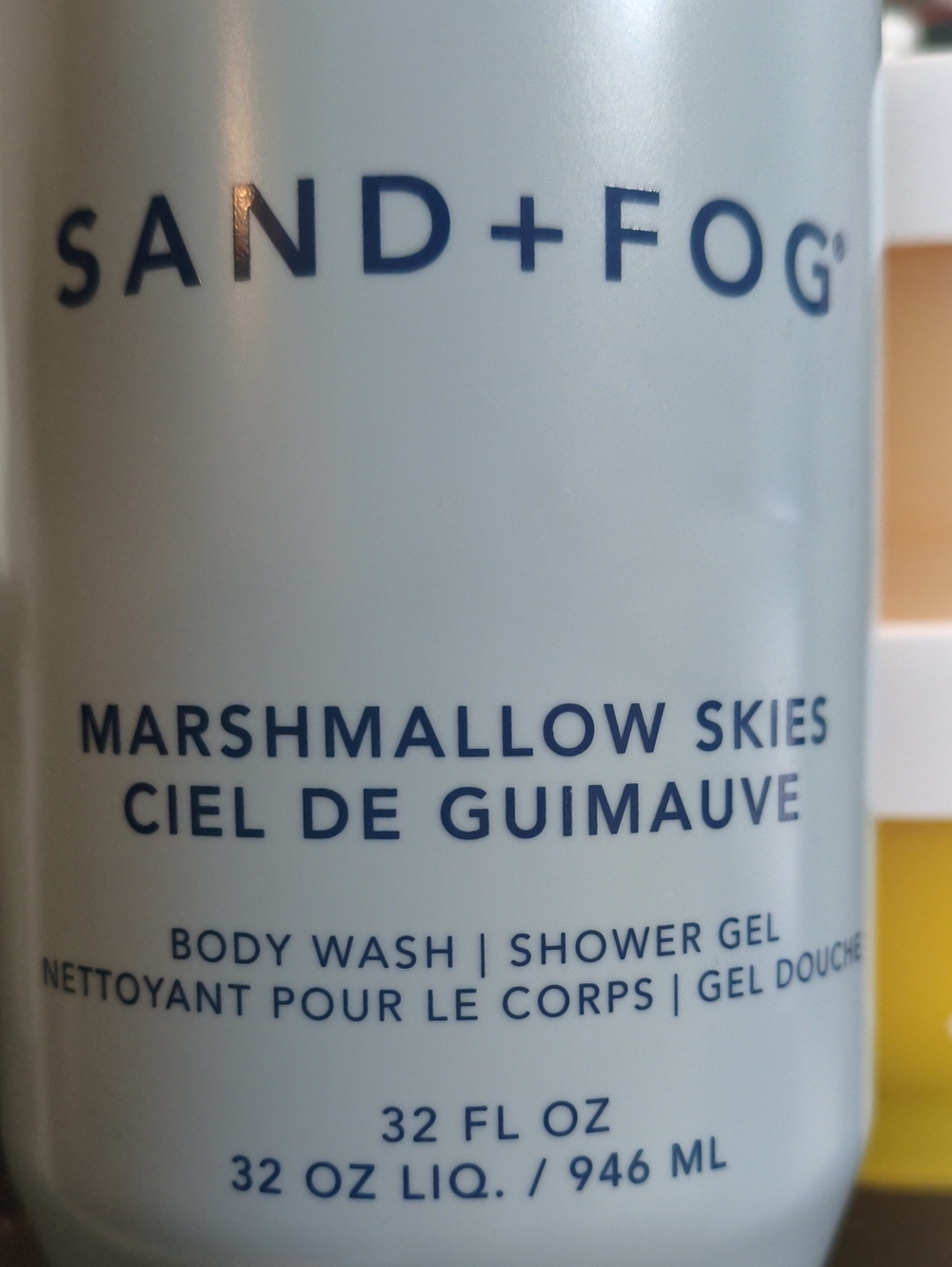 Sand + Fog Marshmallow Skies Body Wash 32 oz (946 mL)